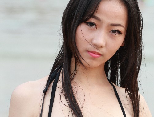 欧美风大码胖MM中长款连衣裙分析