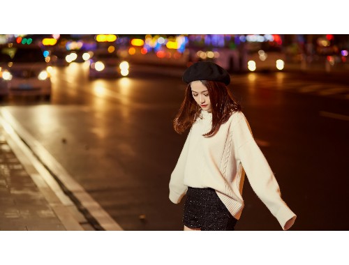 与妈妈的朋友8相关的全球经济发展趋势与策略